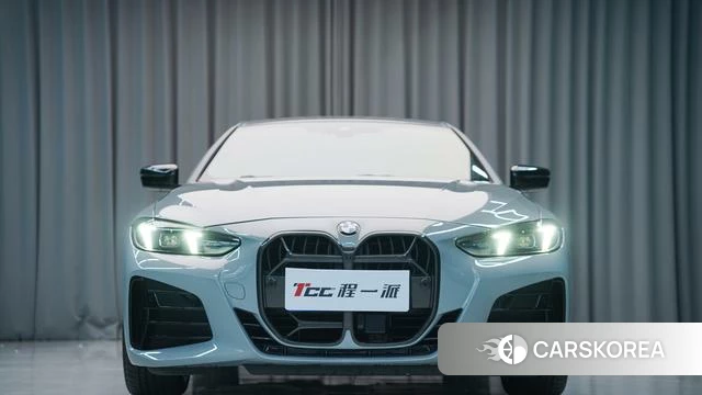 BMW 4 series 2024 Серебристо-серый из Китая, фото 4