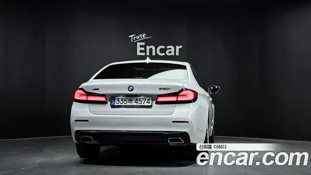 BMW 5 Series (G30) id 2817786 из Кореи 14