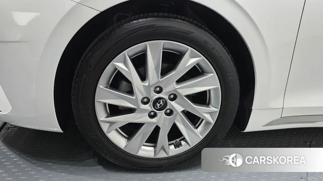 Hyundai The New Grandeur IG Hybrid id 3859948 из Кореи 14