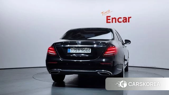 Mercedes-Benz E-Class W213 id 4530684 из Кореи 26