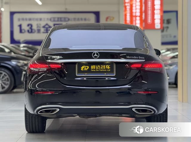 Mercedes-Benz E-class id 4299619 из Китая 8