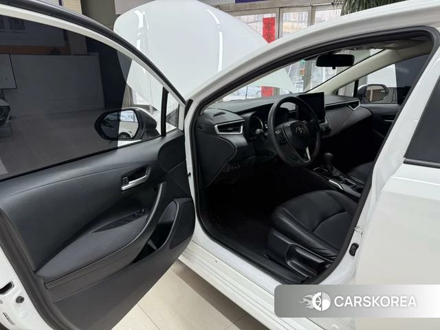 Toyota Corolla id 4207722 из Китая 16