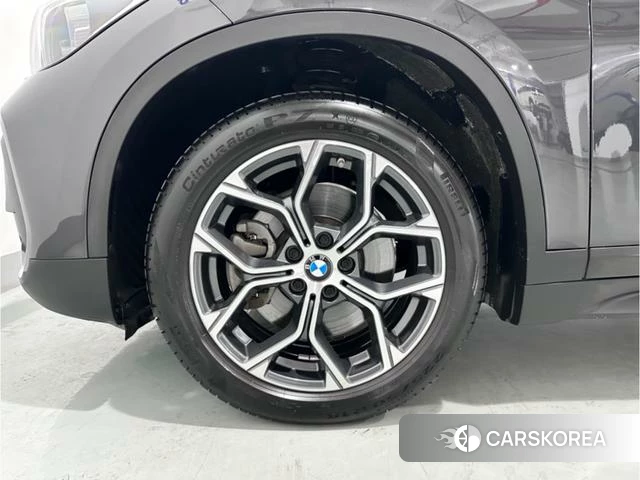 BMW X1 id 4272281 из Китая 11
