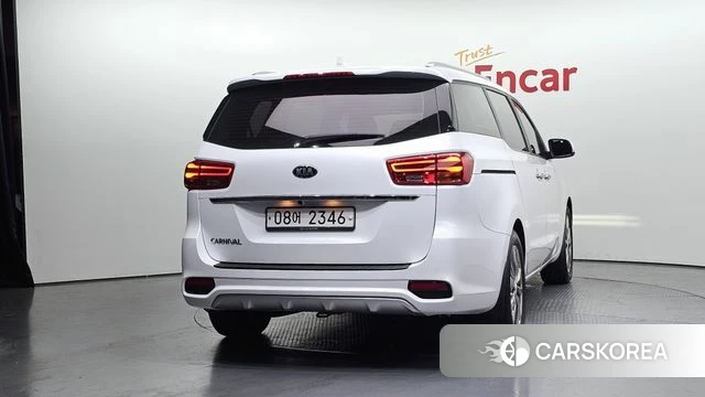 Kia The New Carnival id 4285981 из Кореи 14