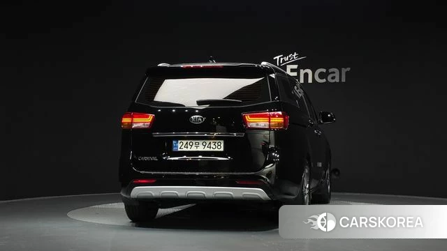 Kia All New Carnival id 4713422 из Кореи 27
