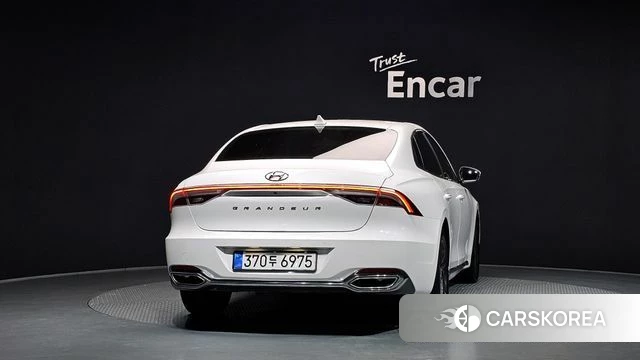 Hyundai The New Grandeur IG id 4641162 из Кореи 25