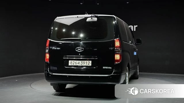 Hyundai The New Grand Starex id 4195997 из Кореи 25