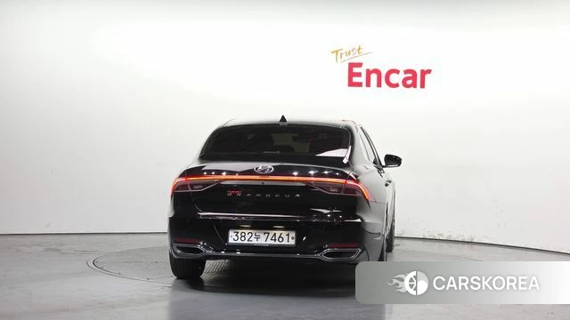Hyundai The New Grandeur IG id 3924327 из Кореи 14