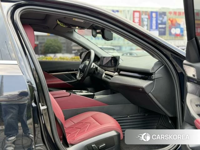 BMW 5 series id 4333171 из Китая 10