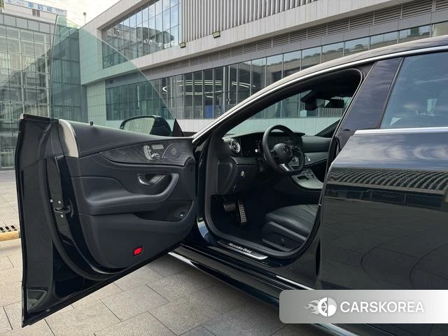 Mercedes-Benz CLS 2022 Другой из Китая, фото 4
