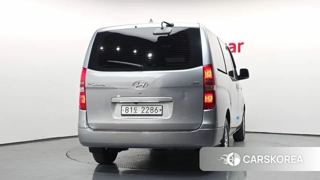 Hyundai The New Grand Starex id 4225502 из Кореи 14