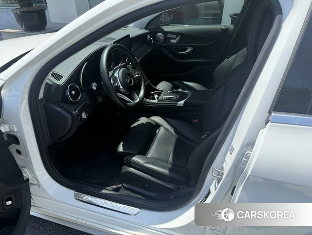 Mercedes-Benz Class C 2021 Белый из Китая, фото 4