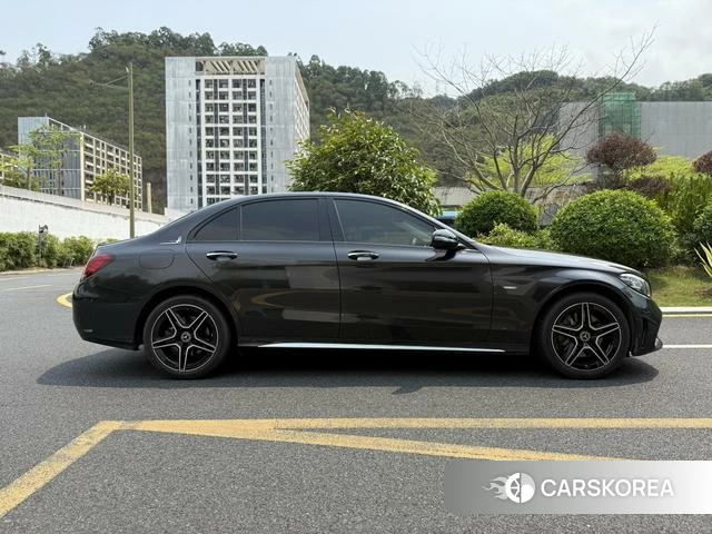 Mercedes-Benz Class C id 4333397 из Китая 9