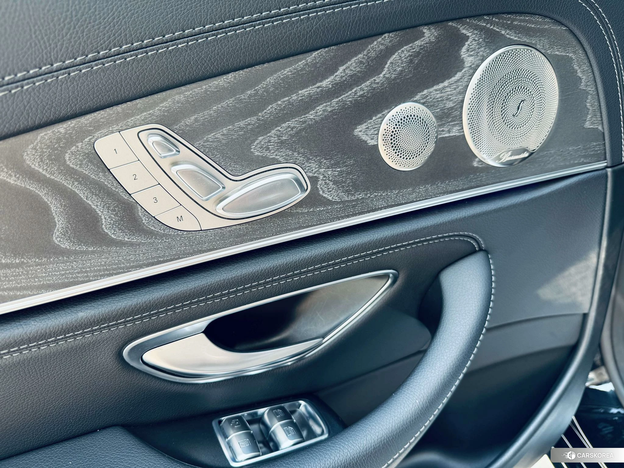 Mercedes-Benz E-class id 4440547 из Китая 10