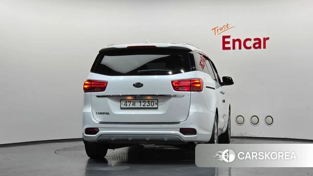 Kia The New Carnival id 4633261 из Кореи 14