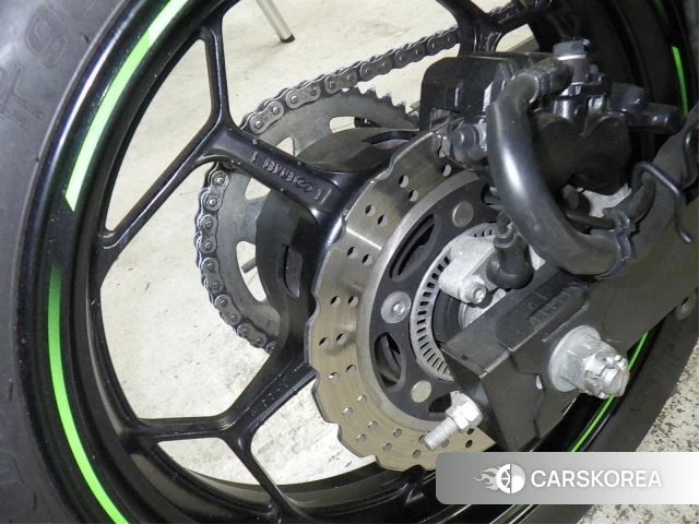 Проданный Kawasaki NINJA 250 ABS id 4248009 из Японии, фото 18
