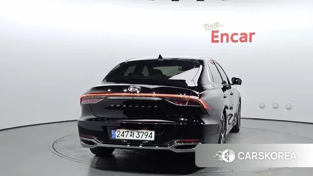 Hyundai The New Grandeur IG id 3044801 из Кореи 14