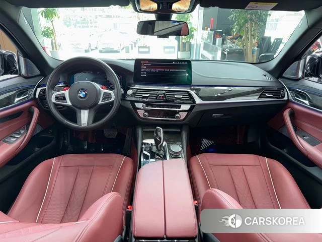 BMW 5 series 2021 Черный из Китая, фото 4