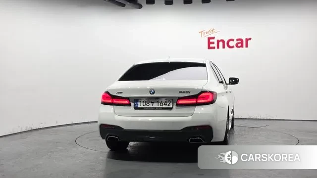 BMW 5 Series (G30) id 3645041 из Кореи 14
