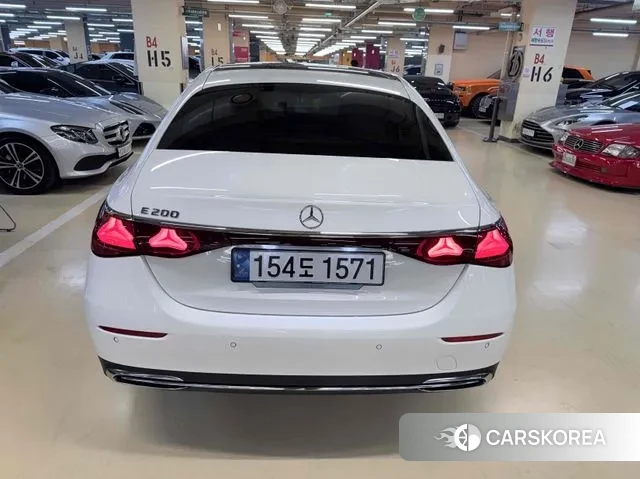 Mercedes-Benz E-Class W214 id 3725774 из Кореи 10