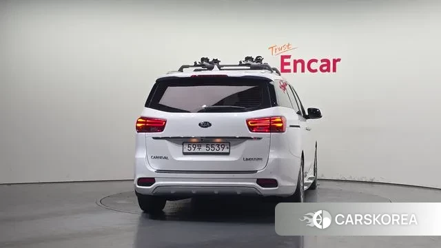 Kia The New Carnival id 3682191 из Кореи 14