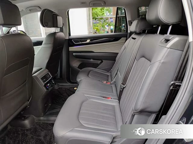 Volkswagen Tourang 2023 Черный из Китая, фото 4