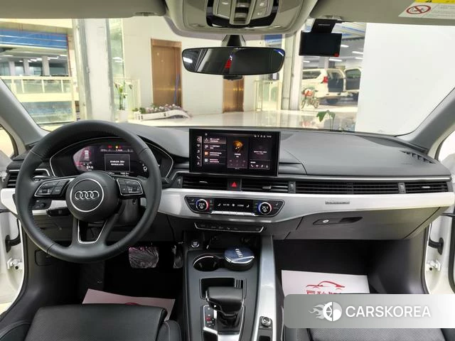 Audi A4L 2020 Белый из Китая, фото 4