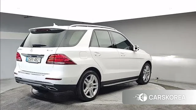 Mercedes-Benz GLE - Class W166 id 3766577 из Кореи 12