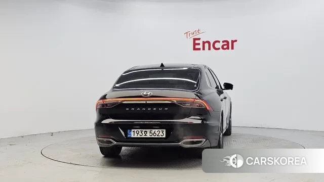 Hyundai The New Grandeur IG id 3432261 из Кореи 14