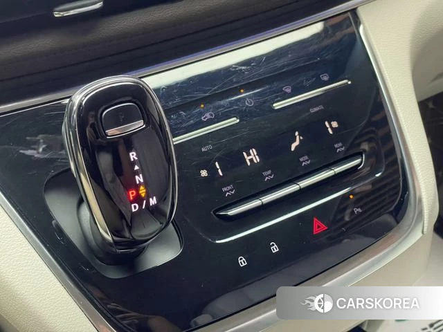 Buick GL8 id 3895892 из Китая 22