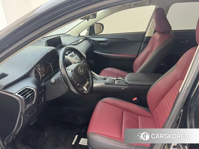 Lexus NX id 4210834 из Китая 14