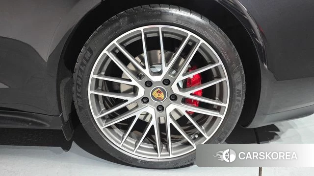 Porsche Panamera (971) id 3852422 из Кореи 14