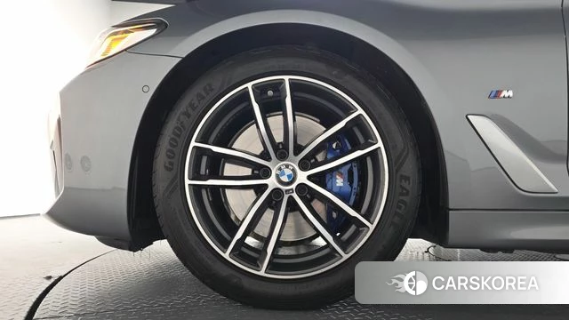 BMW 5 Series (G30) id 4792969 из Кореи 32