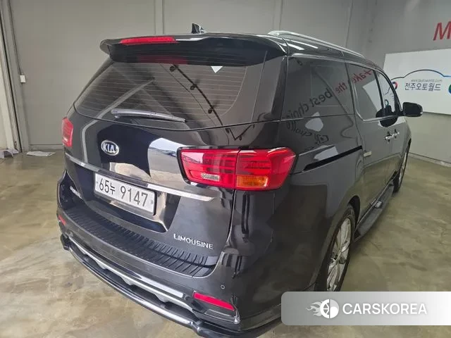 Kia The New Carnival id 3013912 из Кореи 13