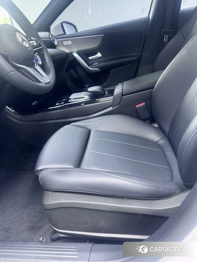 Mercedes-Benz Class A id 4365943 из Китая 20
