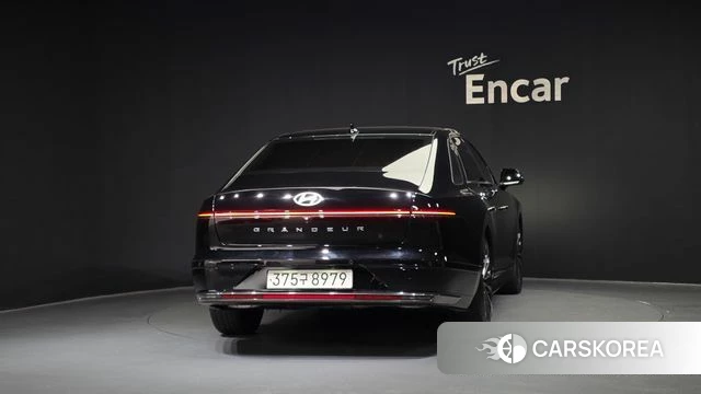 Hyundai Grandeur Hybrid (GN7) id 3817960 из Кореи 14