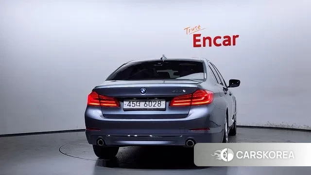 BMW 5 Series (G30) id 2981532 из Кореи 14