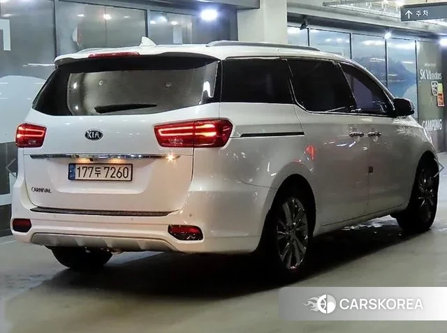 Kia The New Carnival id 3695782 из Кореи 14