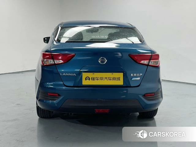 Nissan Bluebird id 4216891 из Китая 14