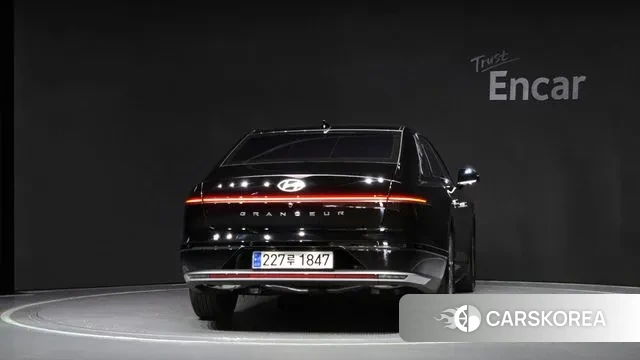 Hyundai Grandeur (GN7) id 3278112 из Кореи 14