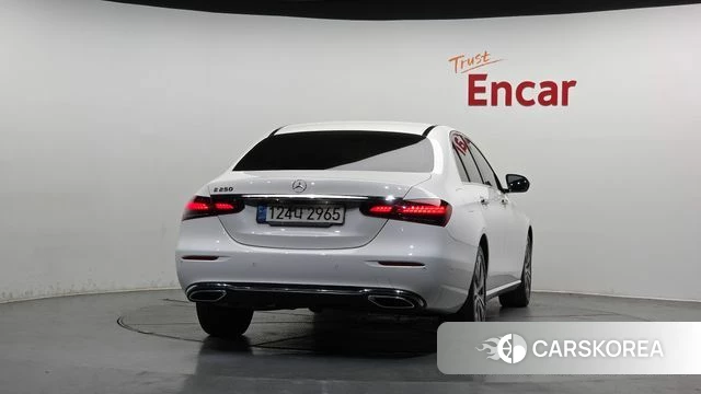 Mercedes-Benz E-Class W213 id 3965318 из Кореи 14
