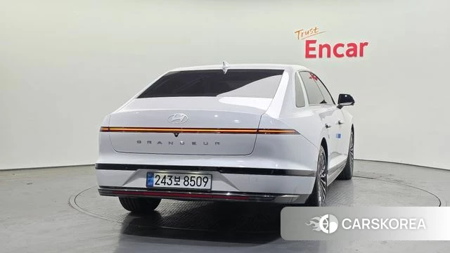 Hyundai Grandeur (GN7) id 4194627 из Кореи 14