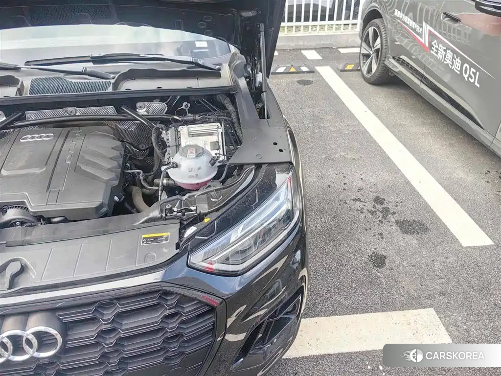 Audi Q5L id 4559805 из Китая 24