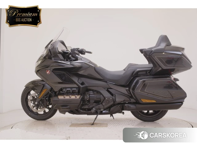Проданный Honda GL1800 TOUR DCT 2026 из Японии, фото 4