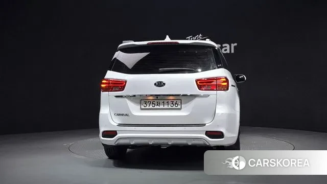 Kia The New Carnival id 3428999 из Кореи 14