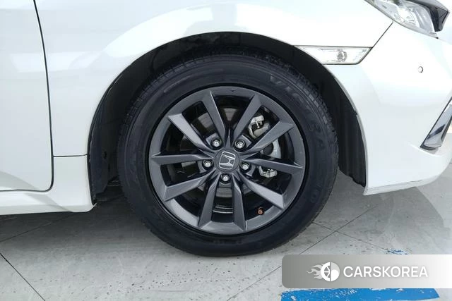 Honda Civic id 4301808 из Китая 11