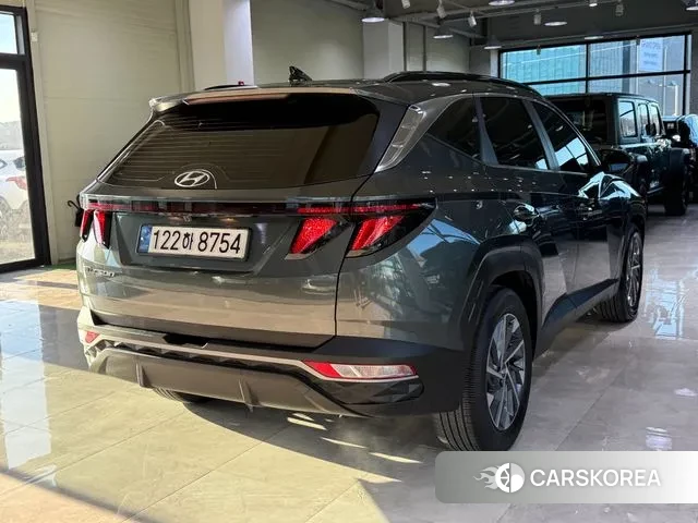 Hyundai Tucson (NX4) id 3561638 из Кореи 14