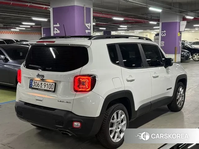 Jeep Renegade id 3753307 из Кореи 14