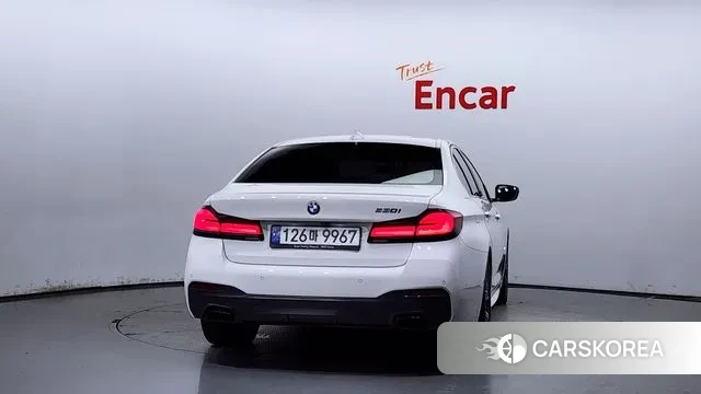 BMW 5 Series (G30) id 3023604 из Кореи 14