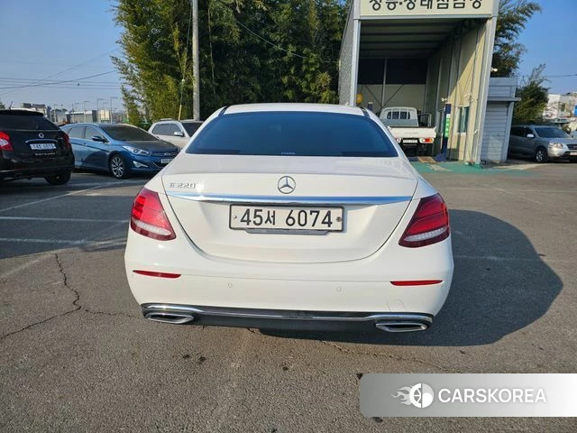 Mercedes-Benz E-Class W213 id 4483300 из Кореи 14